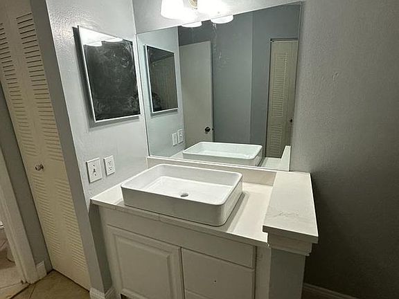 4th image of 9999 Summerbreeze Dr APT 715