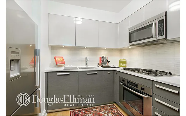 Sold by Douglas Elliman | media 4