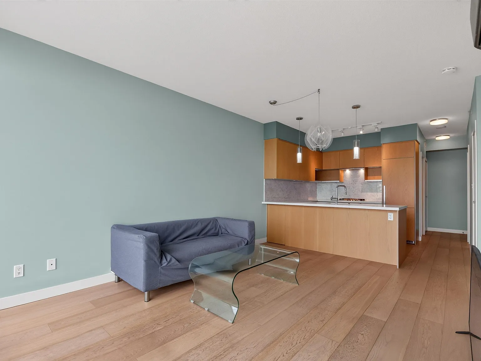 1 bed, 618 sqft, $2,300 — Photo 3