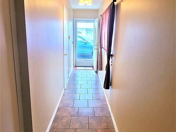 2nd image of 31 Regina Ln