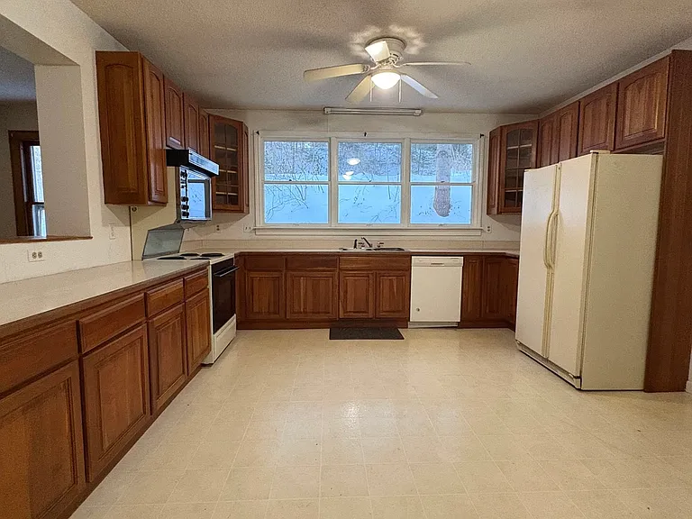 169 Leesville Rd #C — Photo 8