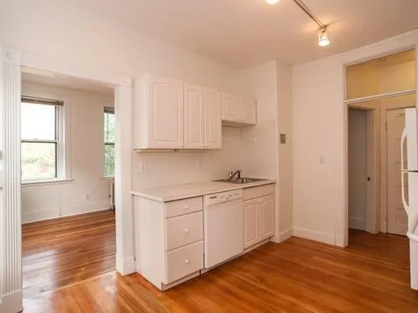 (undisclosed Address), Boston, MA 02114