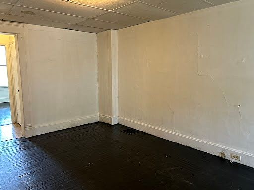 2nd image of 1327 Euclid Ave