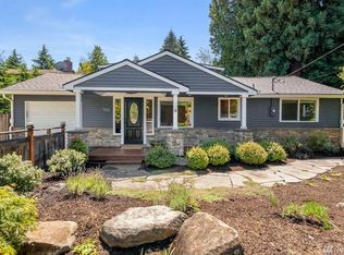 7211 SE 29th St, Mercer Island, WA 98040