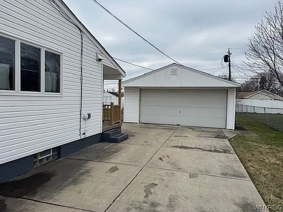 4th image of 318 Glenhurst Rd