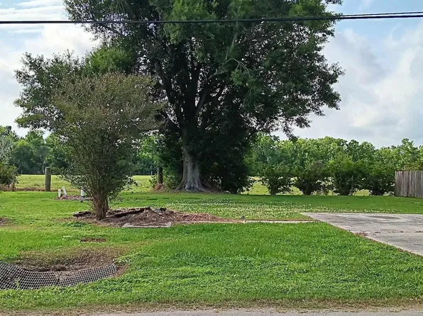 310 Rose Mary Ave, Chauvin, LA 70344