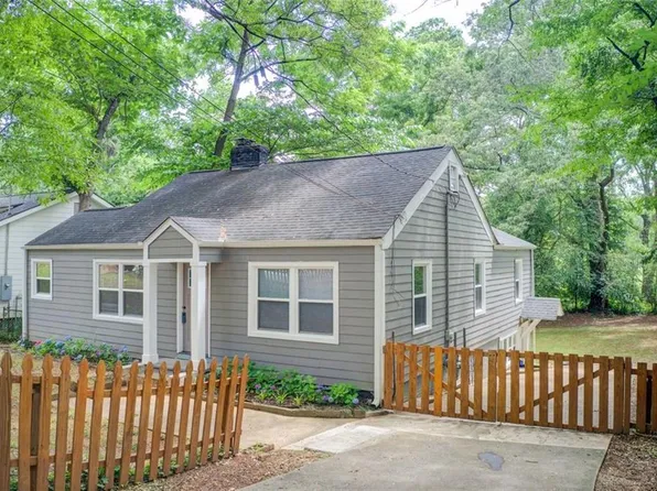 1902 Canterbury St, Decatur, GA 30032