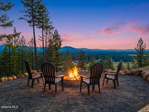 3rd image of 24079 N McKenzie Dr