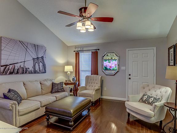 5th image of 5446 Bradley Ln