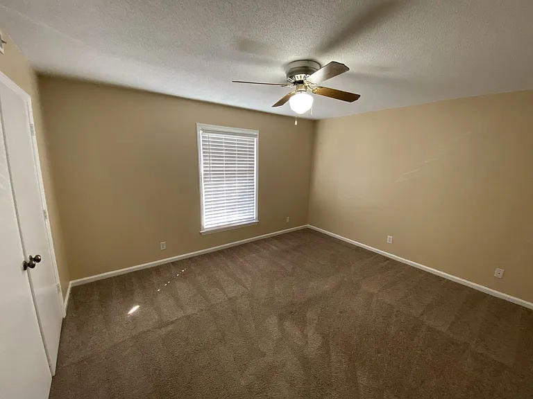 1792G Ebenezer Rd — Photo 14