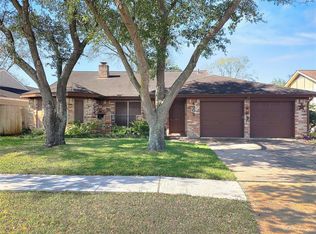 4302 Ponca St, Pasadena, TX 77504