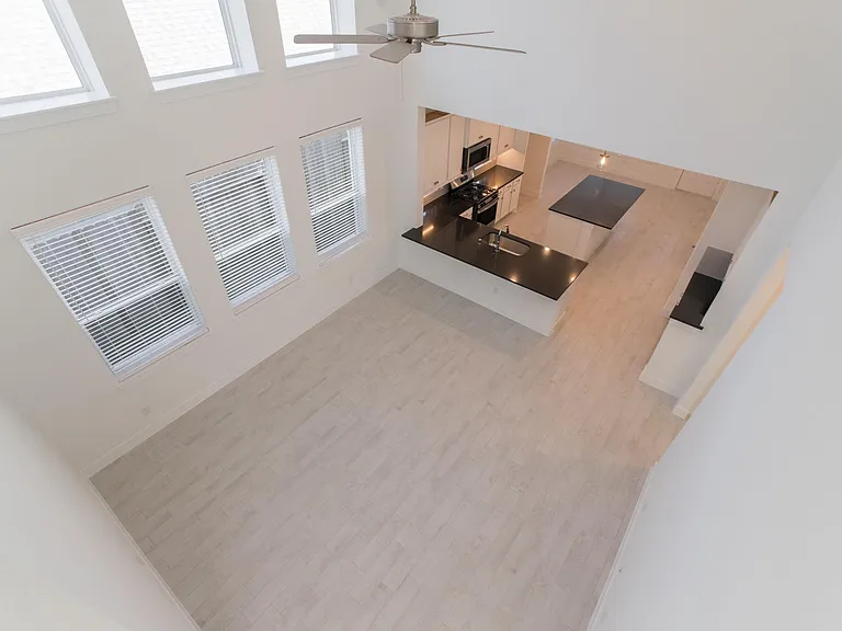 114 Hidden Peak Dr — Photo 31