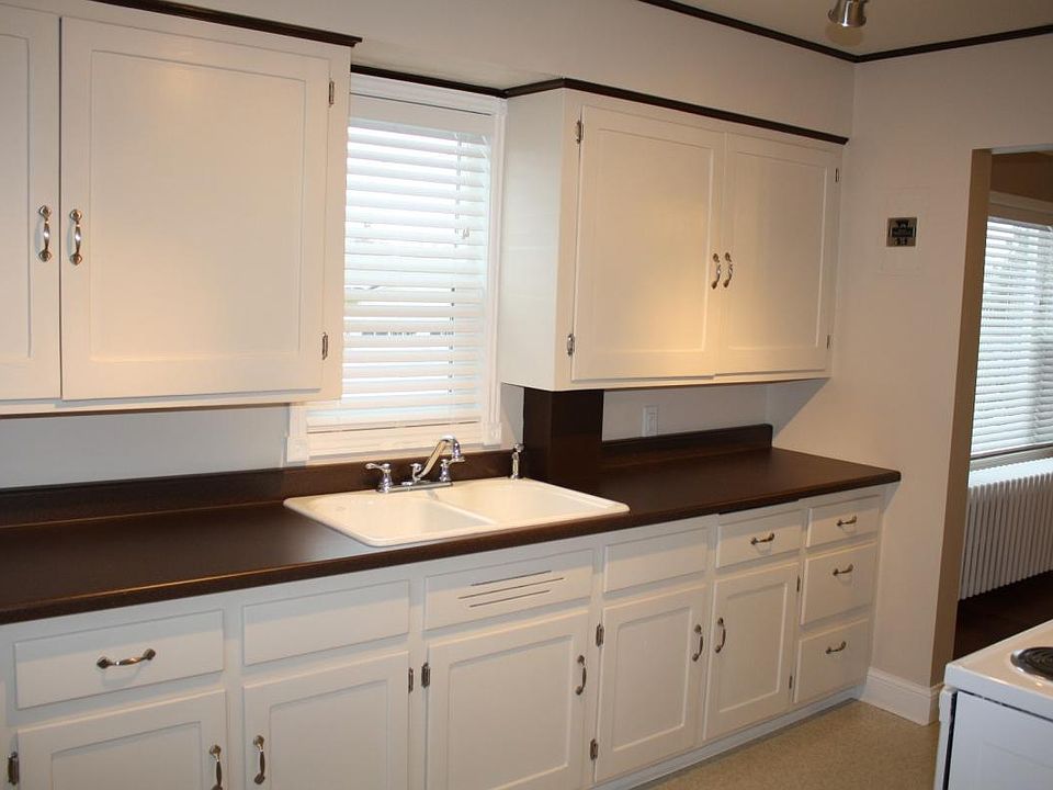 2nd image of 1008 N Ewing St APT 4
