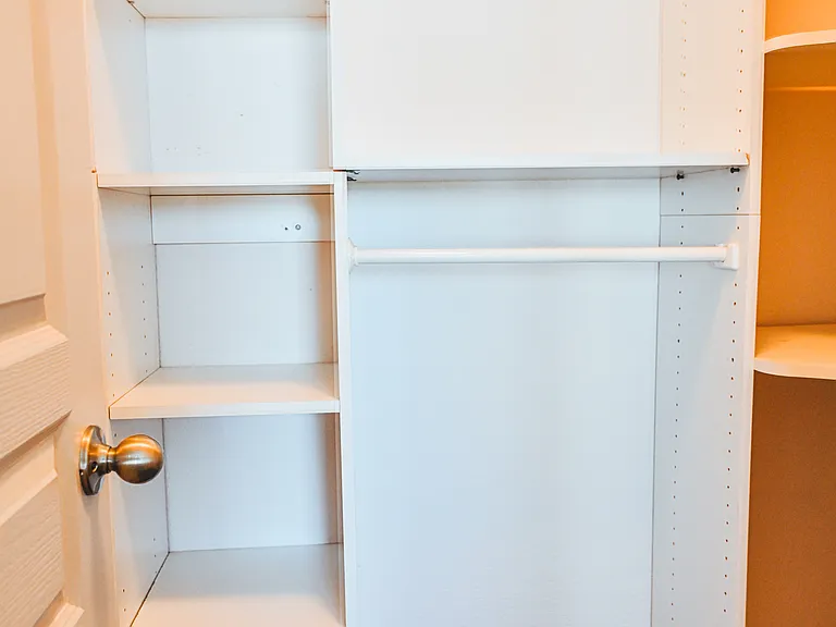 835 Harbor Cliff Way #286 — Photo 40