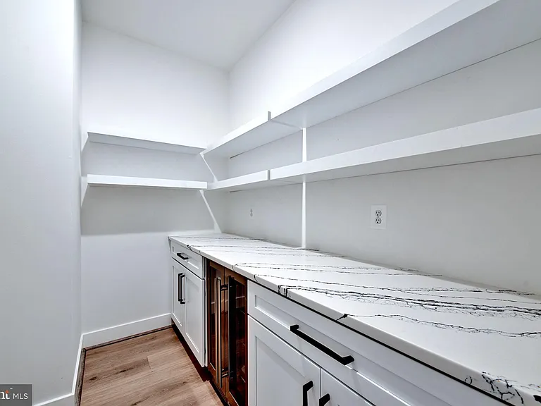 8179 Bodkin Ave — Photo 18