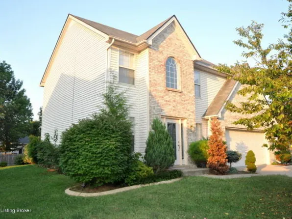 203 Taos Trce, La Grange, KY 40031