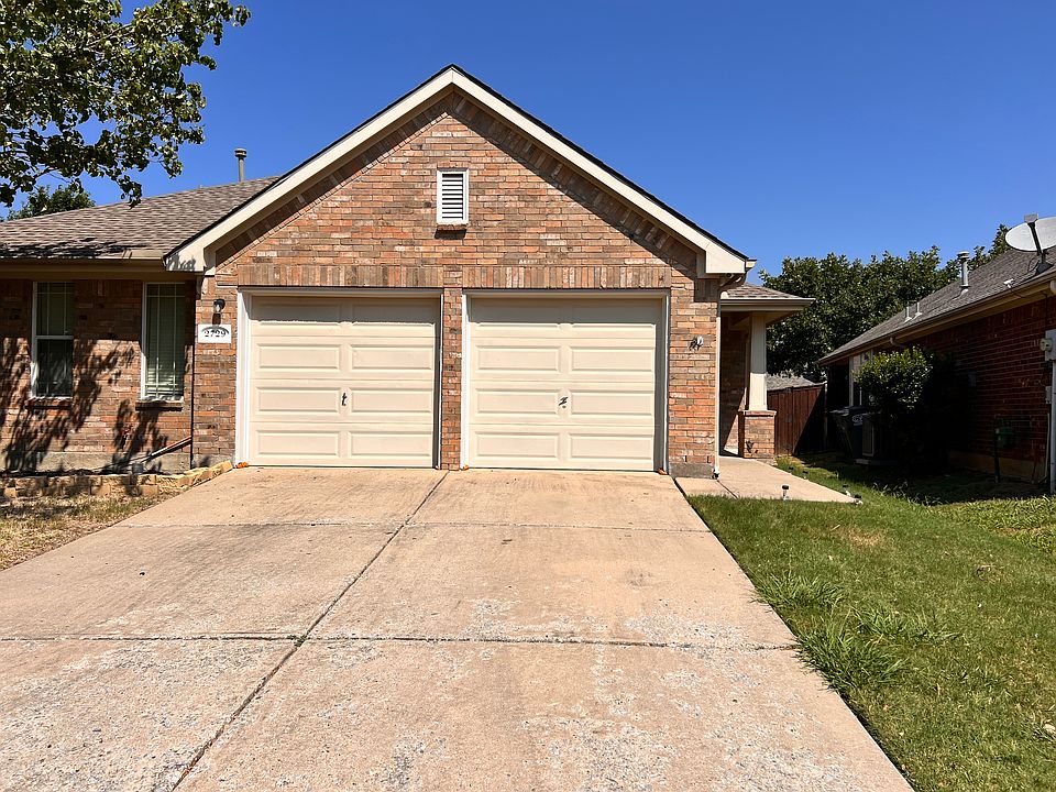 1st image of 2729 Sunlight Dr