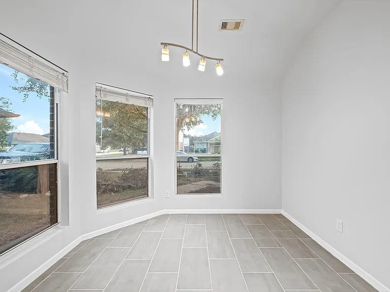 19606 Narcissus Brook Ln — Photo 11