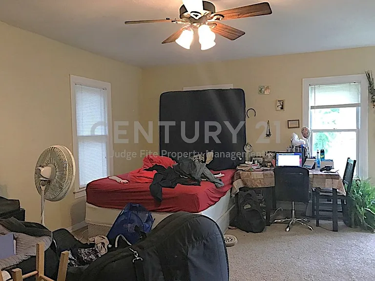 309 Normal St — Photo 5