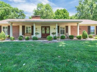 14 Prairie Haute Dr, Saint Charles, MO 63301