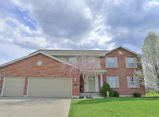 2349 Morrow Trl, Hamilton, OH 45013