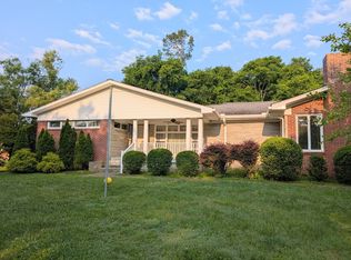 519 S Crescent Ave, Gainesboro, TN 38562