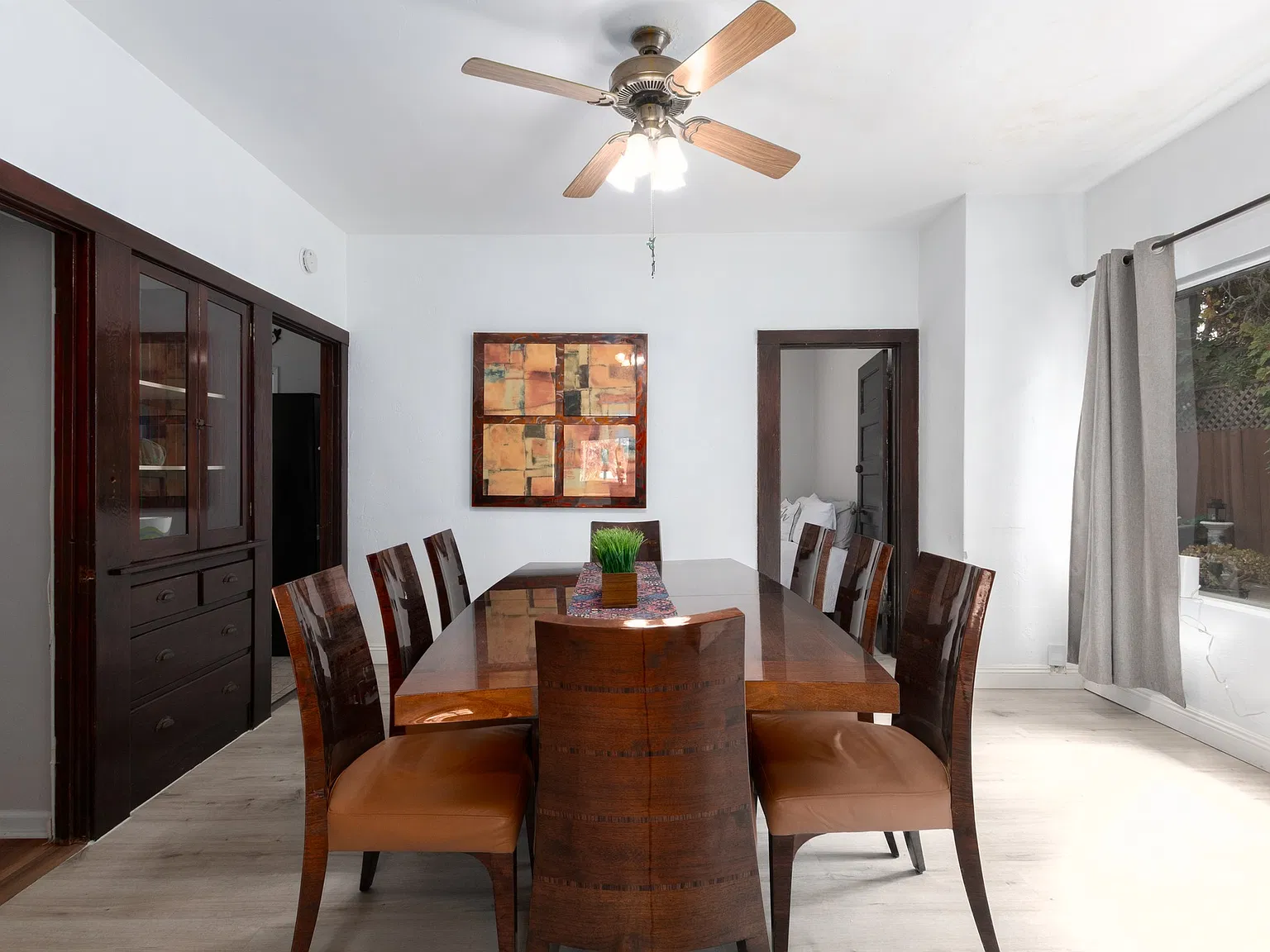 3 bed, 1.5 bath, 1730 sqft, $4,500 — Photo 4