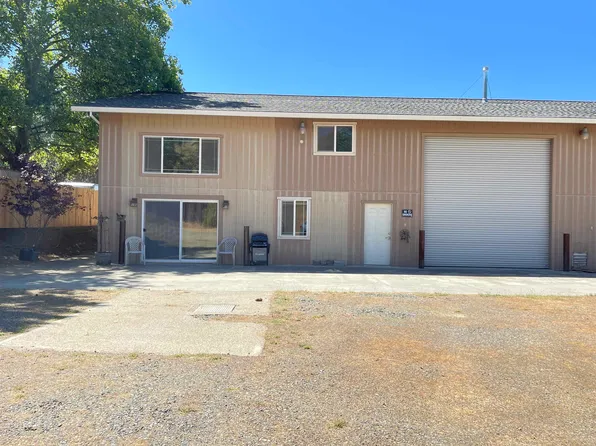 12031 Pine St, Fort Jones, CA 96032
