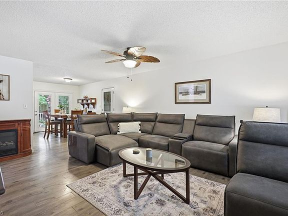 2nd image of 104 Sam Kinley Dr