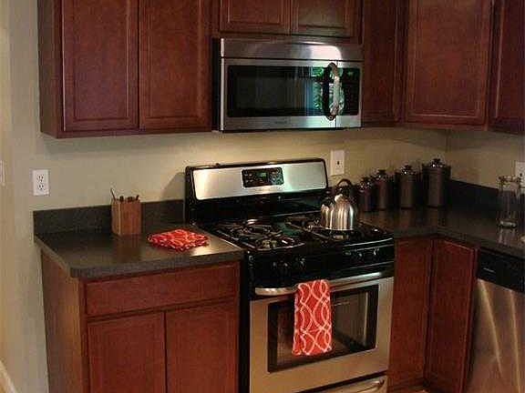 2nd image of 7915 Richwood Dr