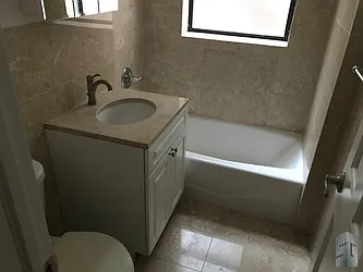 Rented by Skyline Group Real Estate