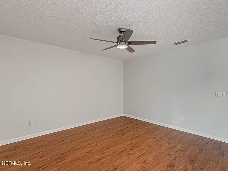 2315 Wood Hollow Ln #C — Photo 15