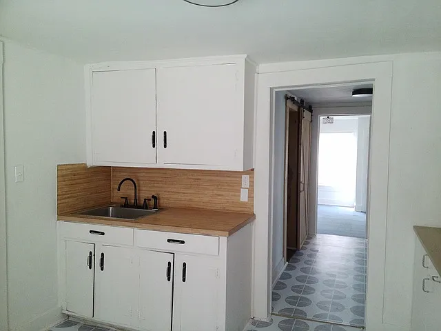 348 Plum St — Photo 13
