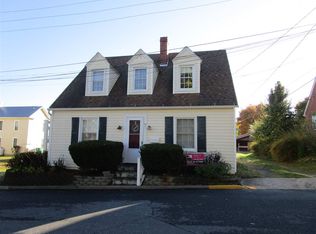 7 Berrey Blvd, Luray, VA 22835