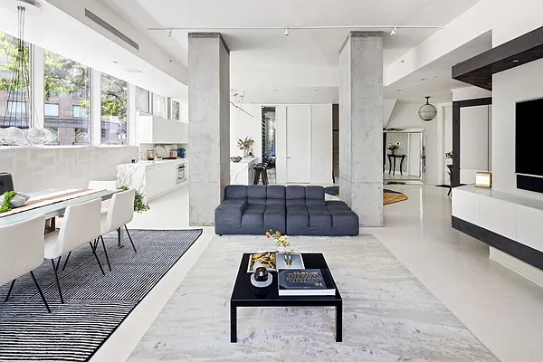 Sold by Compass | media 8