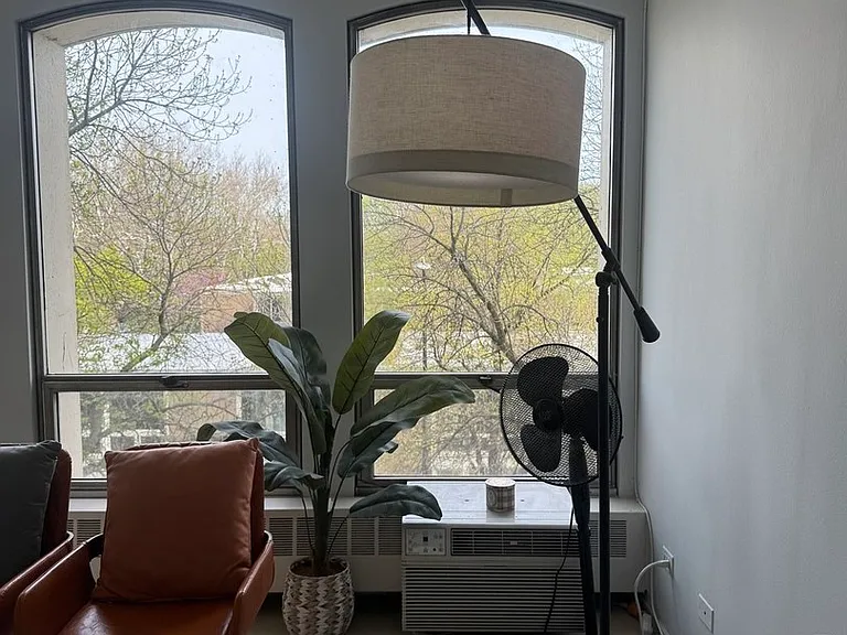 1401 E 55th St #305N — Photo 3