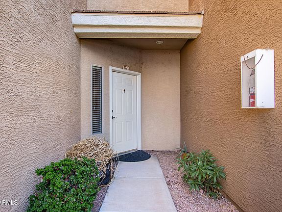 3rd image of 1335 E JUNE Street #102