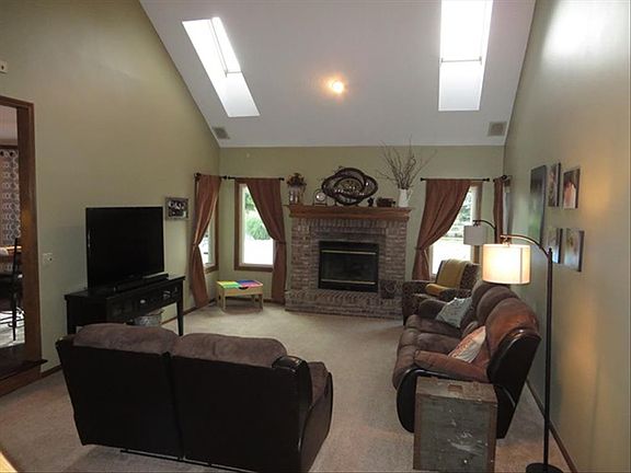 3rd image of 26535 Mingo Dr
