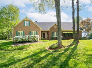 6307 Golden Fern Ct, Greensboro, NC 27406