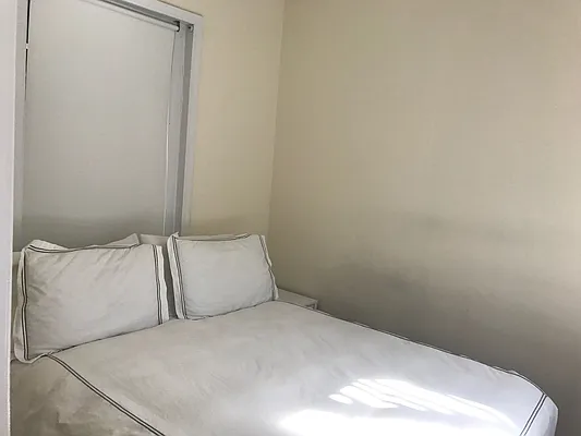Rented by Salon Realty Corp | media 18