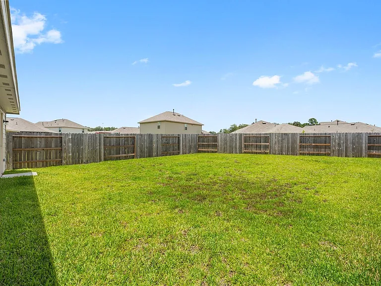18979 Panzini Dr — Photo 13