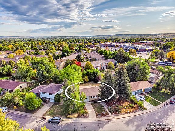 3rd image of 690 Gillaspie Dr