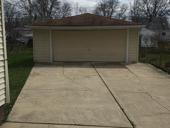 2nd image of 28653 James St