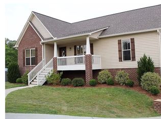 7443 Cresview Ln, Dora, AL 35062