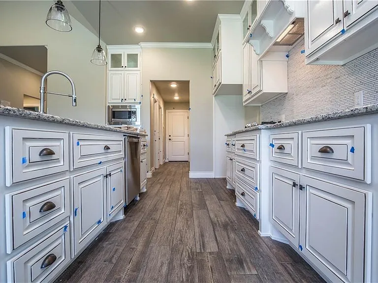 2609 Foxglove Ln — Photo 13