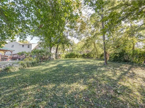 3022 Spruce Ave, Kansas City, MO 64128