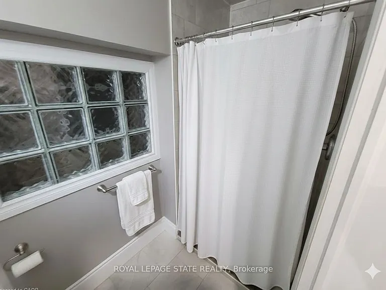27 Belmont Ave — Photo 9