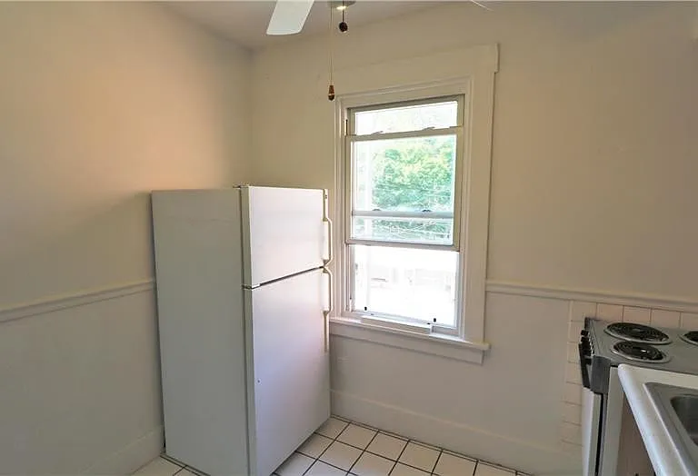 193 Castle Shannon Blvd #2 — Photo 7