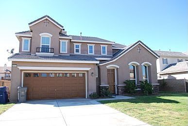 1st image of 39437 Desert Lilly Ct