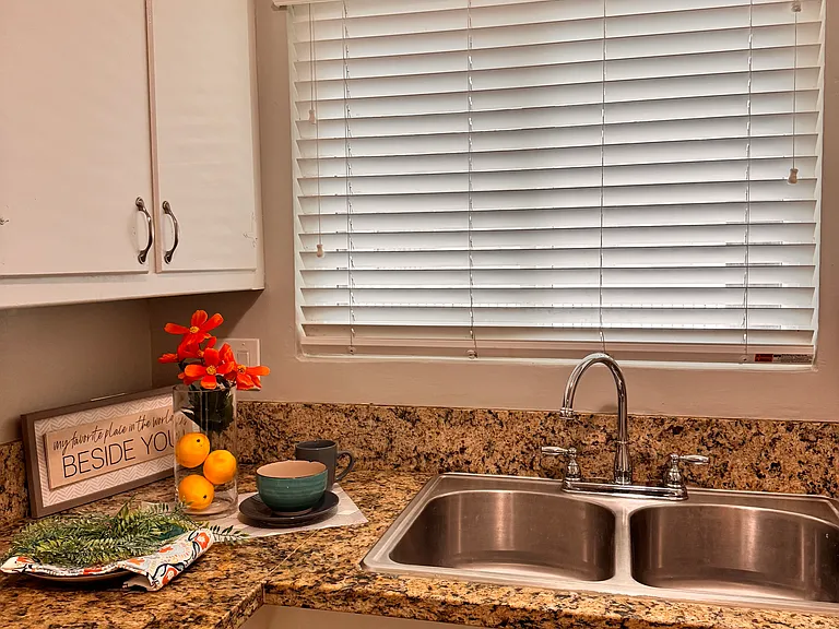 10134 Scott Ave #8 — Photo 4